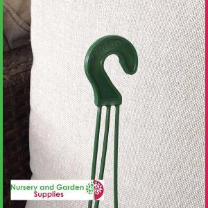 350mm Spear Hanger Green - for more info go to old.nurseryandgardensupplies.com.au