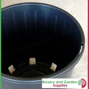 200mm Plastic Plant Pot 8" Standard Height Black - for more info go to old.nurseryandgardensupplies.com.au